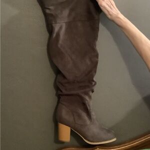 Women's Brown Knee-High Boots